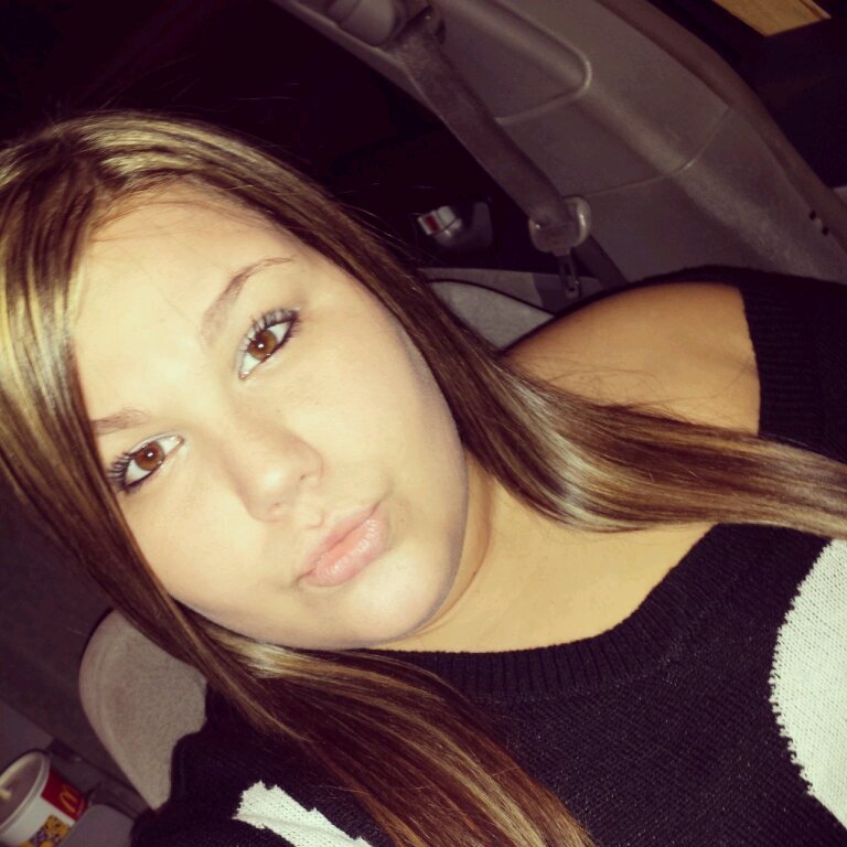 Kelsey Tate | Senior C/O' 2014 ! Single. Follow me, I follow back!