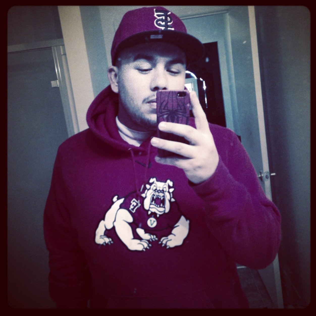 video games, vaping, California, corridos, psn:sith-gam3r(add me), level 27, star wars,comics, earth born human/wood elf, sci-fi ⚾️