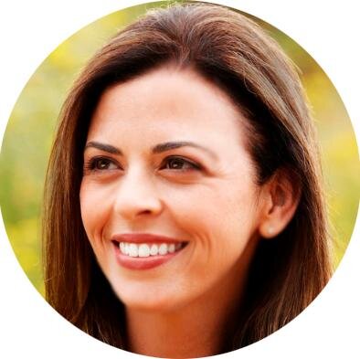 private practice dietitian, wife, mom of three, food lover, love my family, music, life