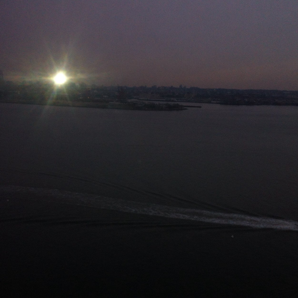 QTEmpress's profile picture. #Crazy #Jamaican mi #FollowBack nah falla mi back? Mah unfalla yo rass! Question mi? Mia sen yuh straight tu google!