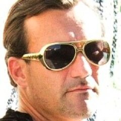 This is a free-thinking, high-performance community for all men & kids. Ryan Heffernan is a try-hard Dad. Rescue his sad FB page - http://t.co/FOyirI5Prz