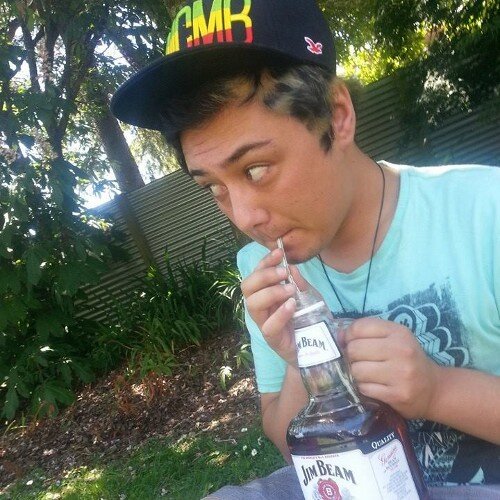 incrediblystapd's profile picture. Excuse my incredibly dope ass swag fuck everything that dosent make you happy♡