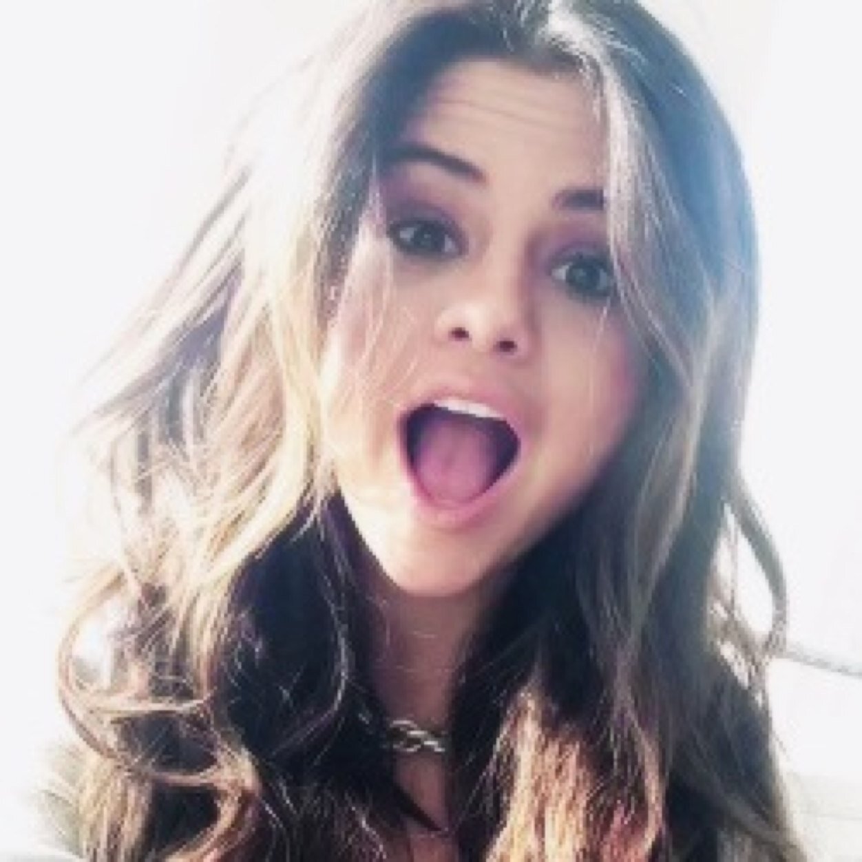Selena Gomez|Cristal and Logan are my all.||