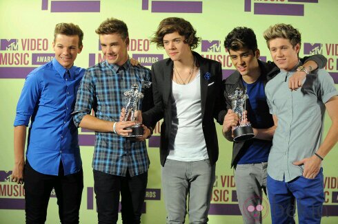 We Love One Direction