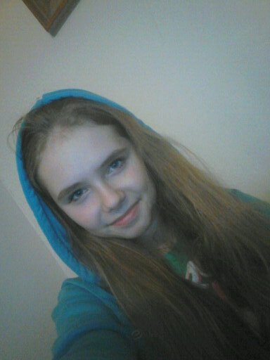 ahój :3 follow me please ;3 ;))