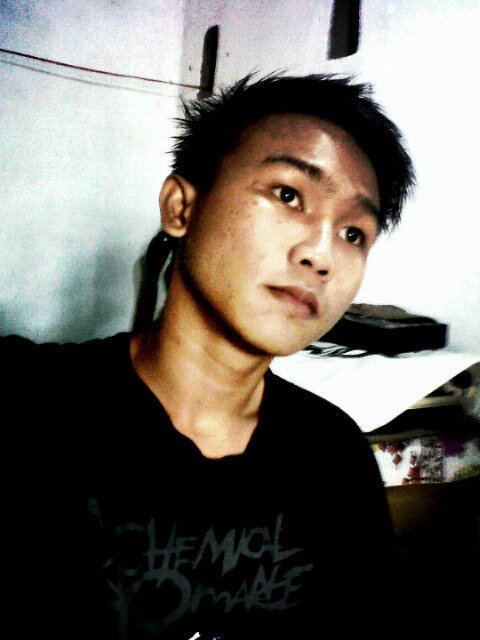 11 agustus 1996.