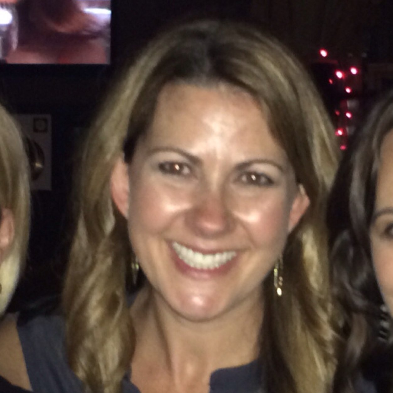 kelmfoster's profile picture. 