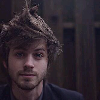 ksa_921's profile picture. ‏حٍبّـ اٌلِـتْمِـلِـكُ سُيقْتْلِـوﻧَي ذّاٌتْ لِـيلِـهٌ