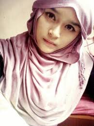 I love Allah, My parents, and my besties - follback? just mention :)