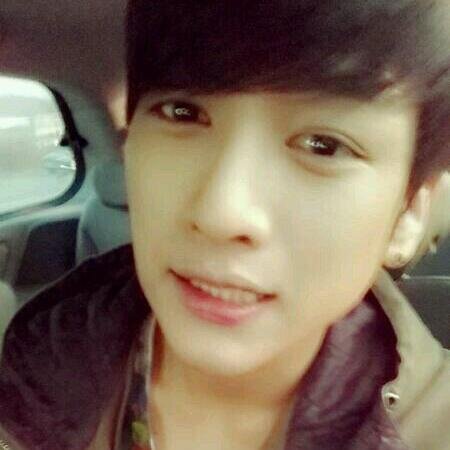 international fanbase for Lunafly's maknae Han Seung Yun (한승윤) | follow him @s_yunny