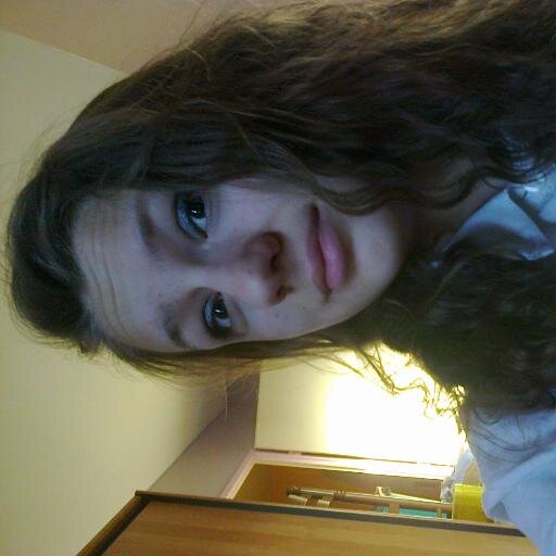 ESchlechtel's profile picture. #TeamEmilie #TeamLoveuse #TeamHeureuse