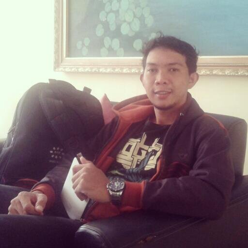 mhadiannoor's profile picture. Who am I if I'm not yours?