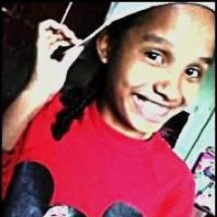 Cristã,Poeta,Roomântica,Carinhosa,Gênia, Apaiiiiixooonada, Paciente, Palhaça Paçoca *-*