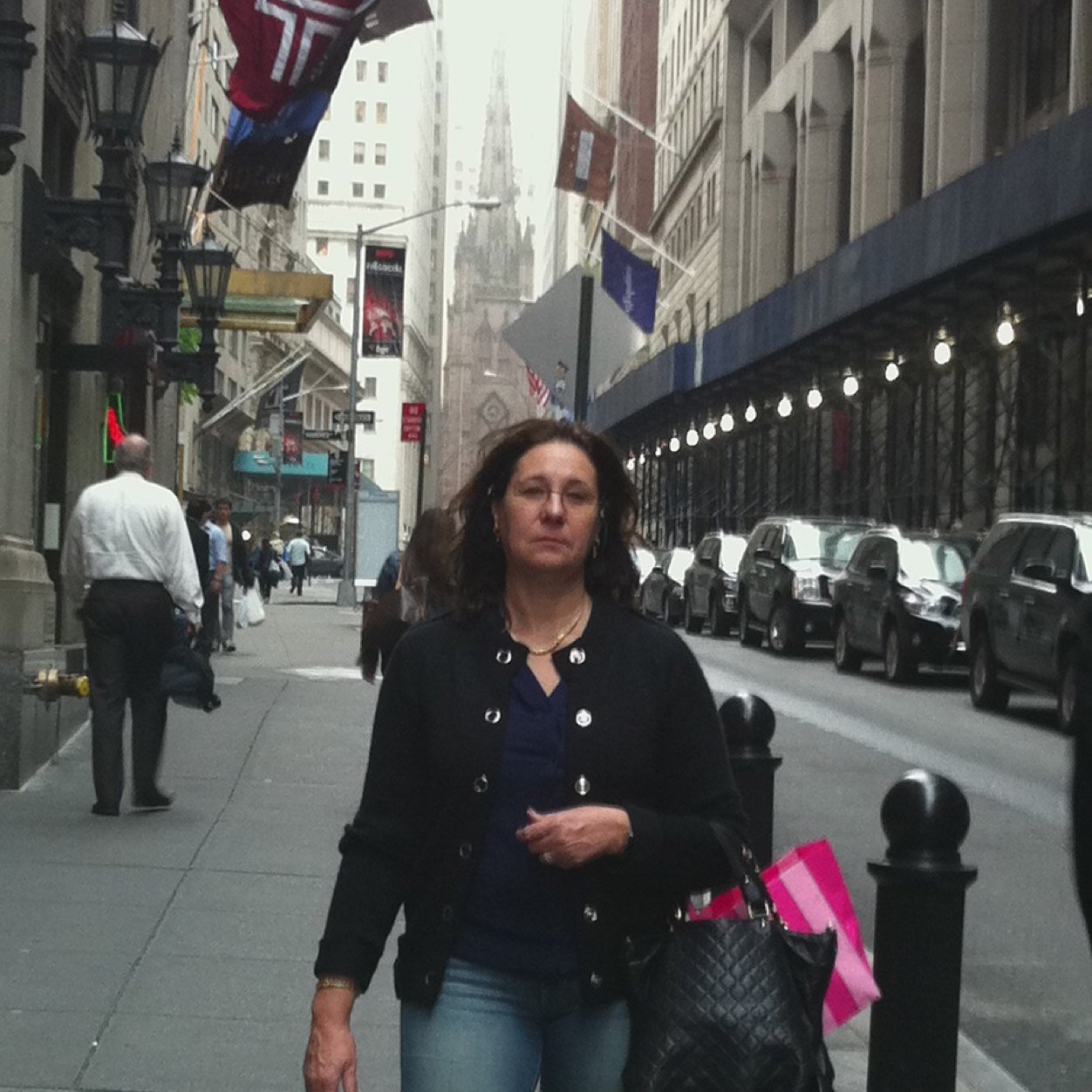 nadia_laraki's profile picture. 