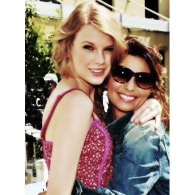 the fact that taylor has 7 grammys.