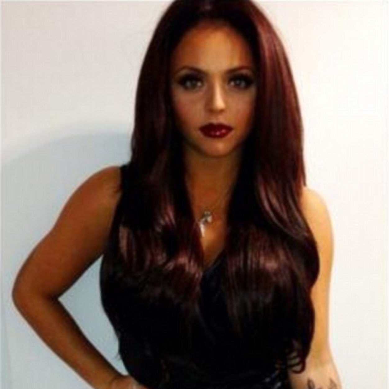 Follow @JesyOffic_LM