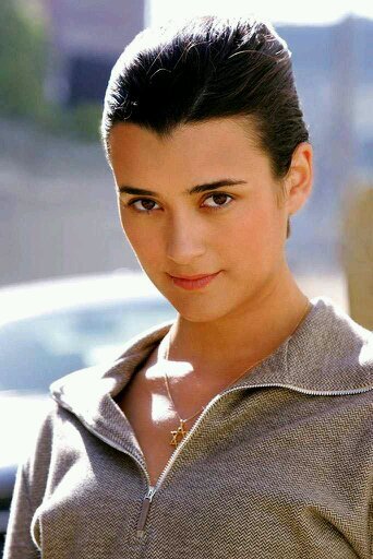 my name is ziva im obsessed with ncis and heart tiva and mcabby. i also love supernatural dean is mine,