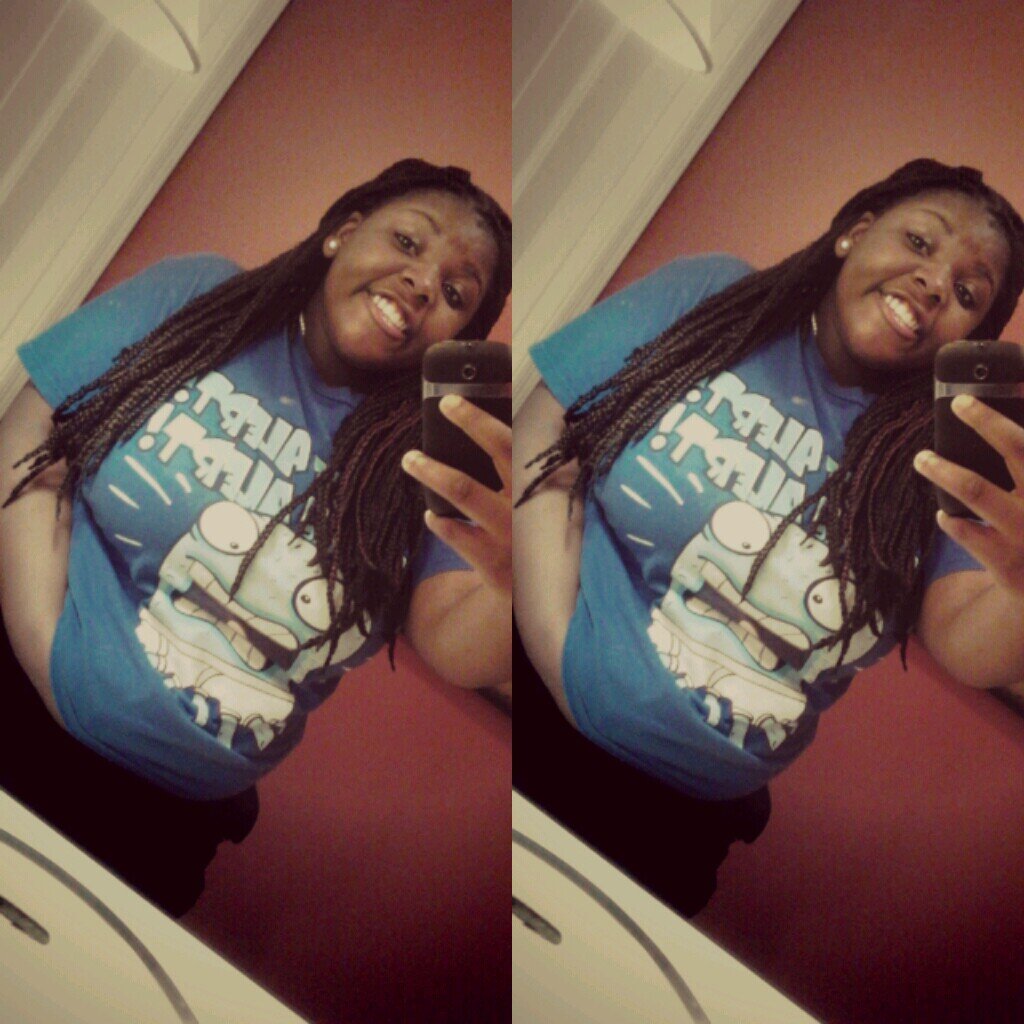 @im_wessst__ Myy Biffy .Kiss my Middle Fingerr , Lets Gettt Thiiss gwopp.
