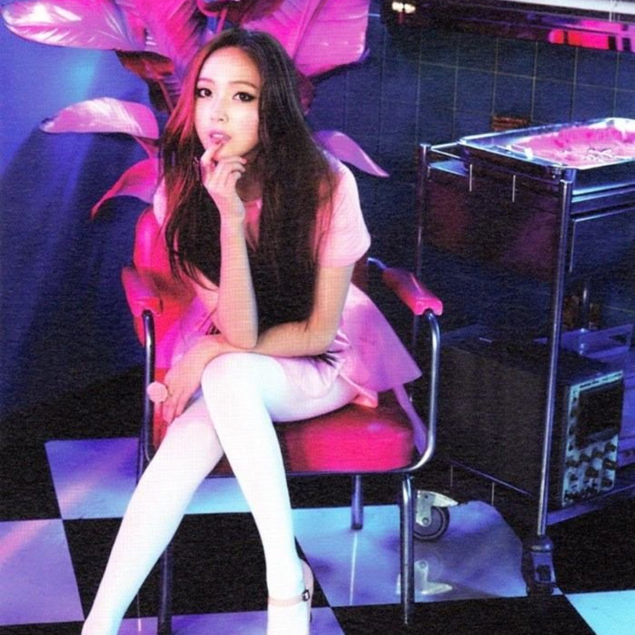 jack10150827's profile picture. 3月27日のソシコン参戦済み✨ 97line です♡ 엘조오빠,제시카언니,동해오빠,카이오빠 너무 사랑해♡