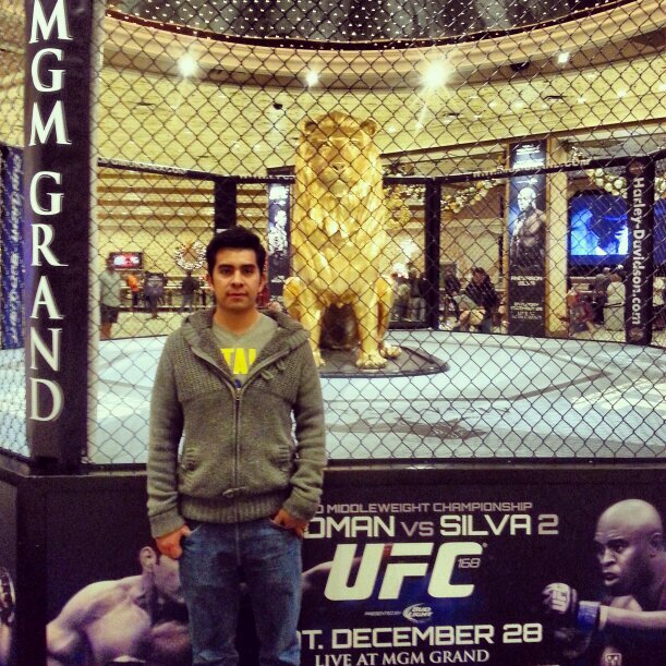 AlfredoPLE's profile picture. Abogado por de la Escuela Libre de Derecho de Puebla. 
Oaxaqueño de coraza.