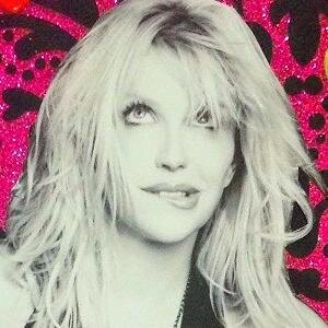 Hole & Courtney Love news, http://t.co/0HOCbWaR7a updates.