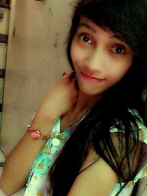 Rhos_lLiina's profile picture. Lulus UN'14!! || Amsal 2:7 ||16-Juli-96 || Faisal Hadi.F♡♥