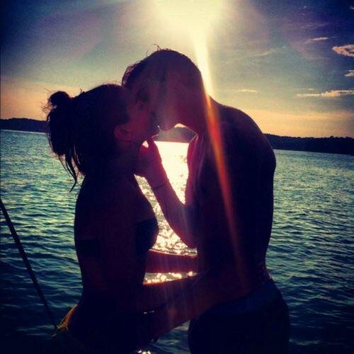 Volg ons voor de мσσιѕтє, beste en origineelste zιηηєη over het ԼЄƔЄƝ, liefde enz.