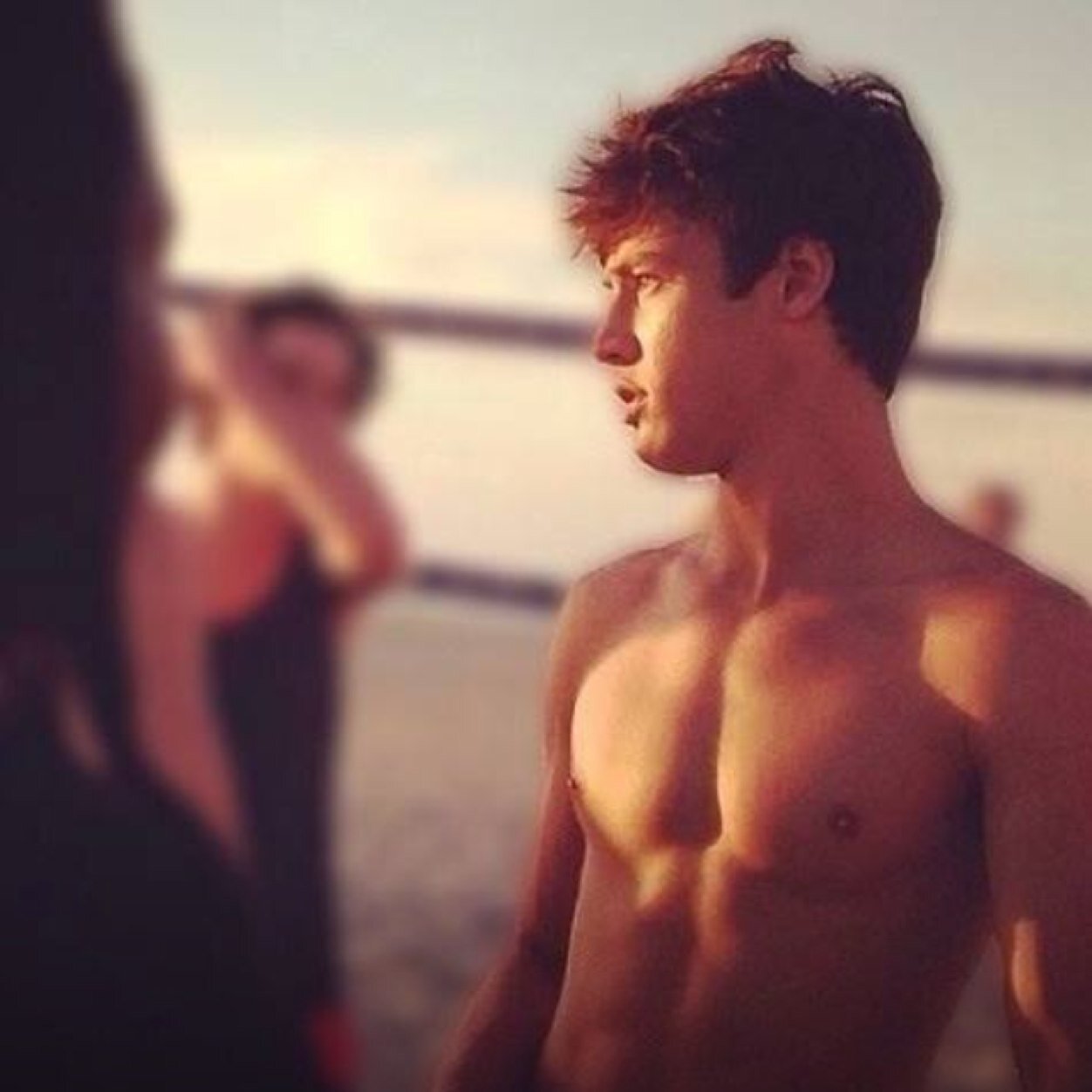 Dont cry because its over ,Smile because it happened austin mahone follows me  |1/4|2/10|