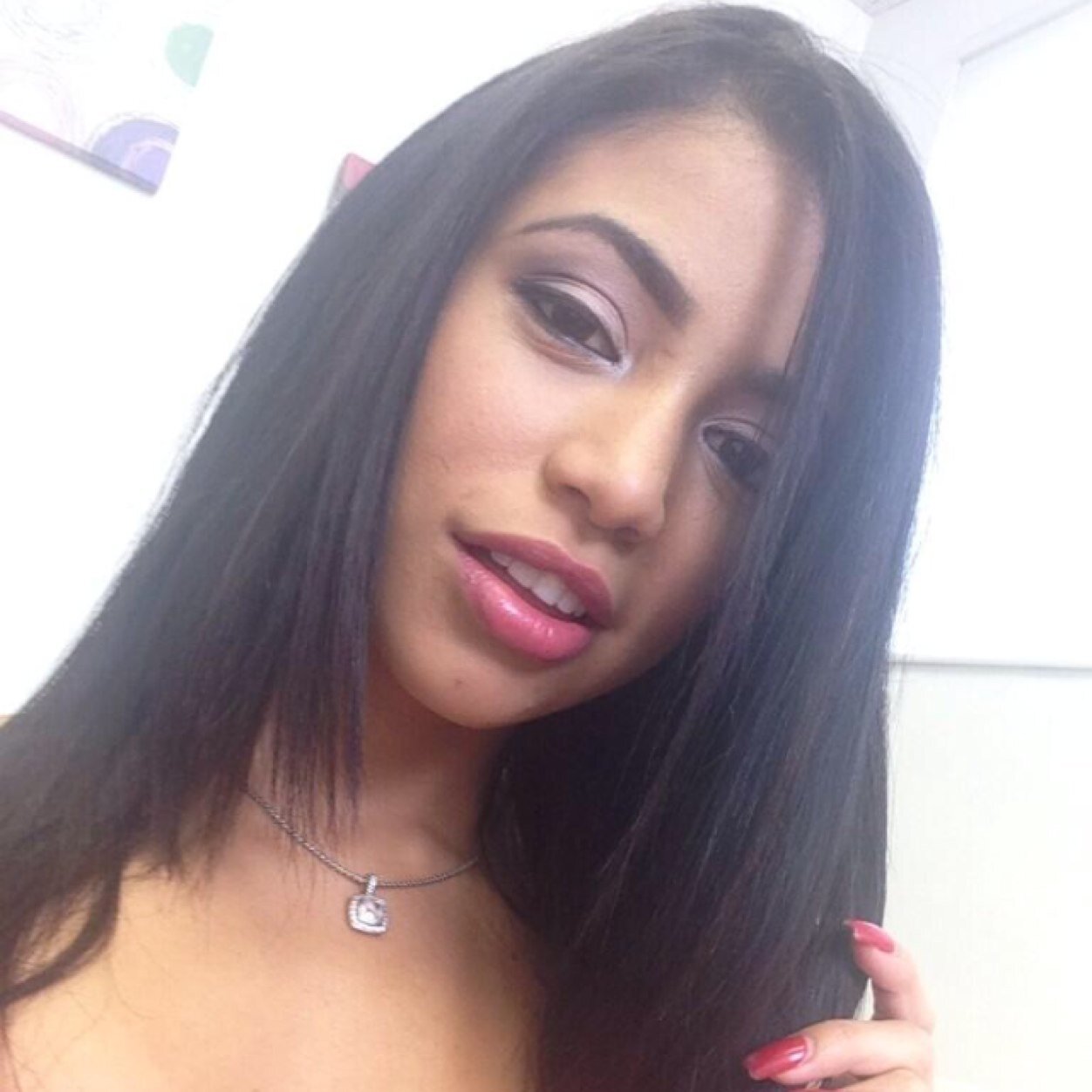Cuenta dedicada a la bellisima Pornstar Veronica Rodriguez @LilveronicaR