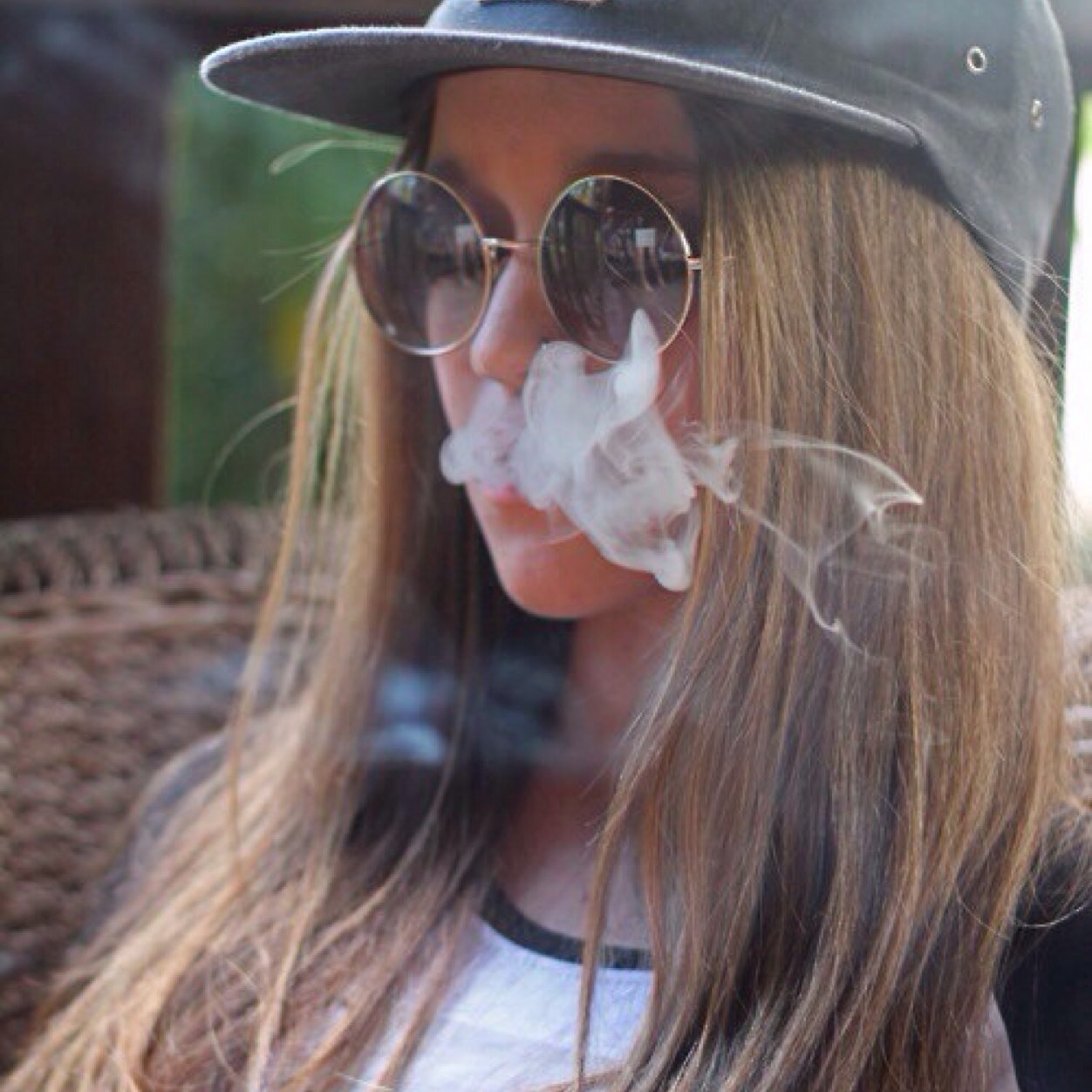 ࿊ good vibes and high times. ࿊