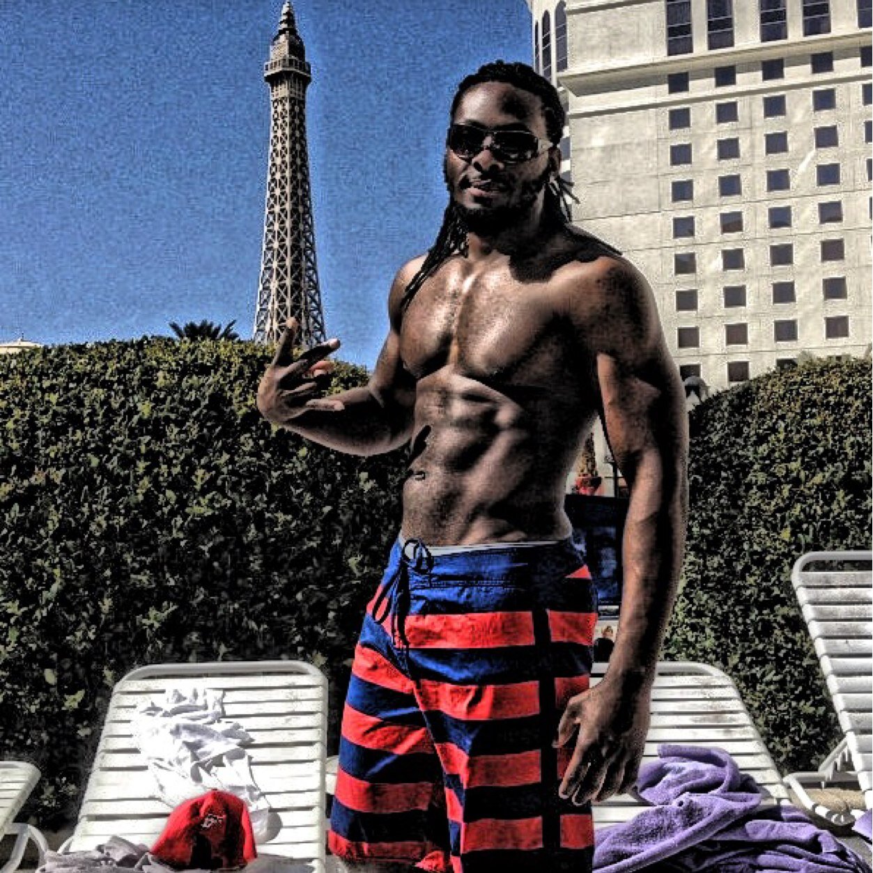 FitProTREY's profile picture. Personal Trainer/ CEO of isweat fitness and nutrition LLC. IG @FitProTrey