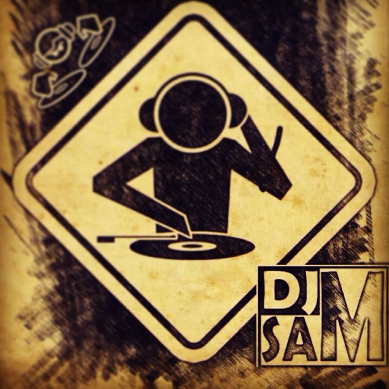 Wilt u Dj Sam op uw feest dat kan !
Mail dan naar :
DJSAM2000@hotmail.com