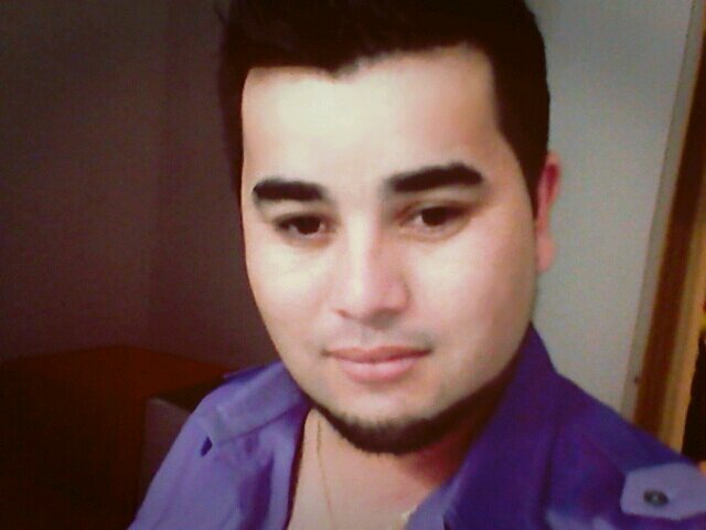 alexapodera2's profile picture. baterista de Apoderados