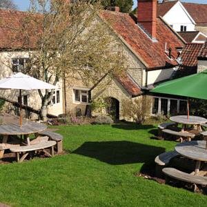 Country Pub in Litton, Serving quality food and a cracking pint. What else would you want ?