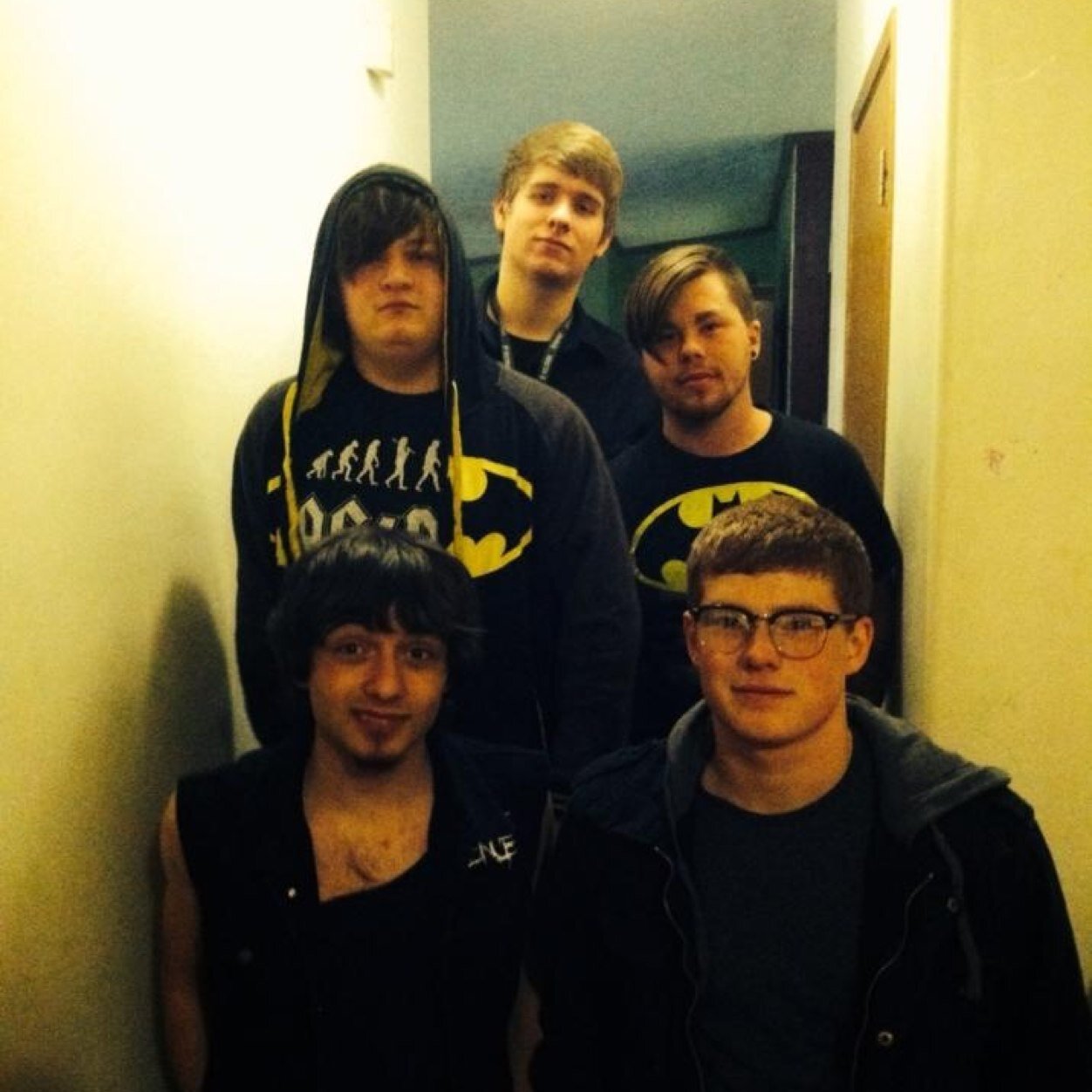 LeavingSociety's profile picture. LeadSinger/RythmGuitarist-Austin Schreiber HypeMan/BackUp Vocals-Austin Smeeks Bassist- Nathan Howard 
Lead Guitarist- Justin Beisel 
Drummer- Tyler Hudson 
LS!