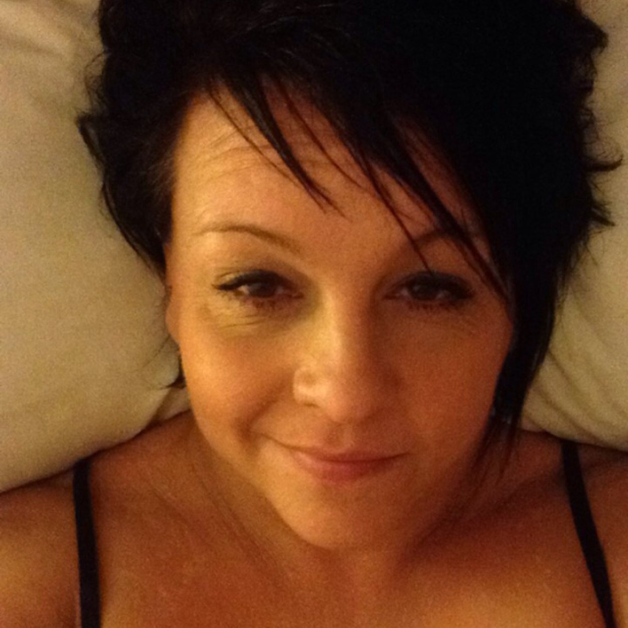 RollinsonLouise's profile picture. This is my year, I intend on living it my way !!! U only live once. ENJOY IT !!!