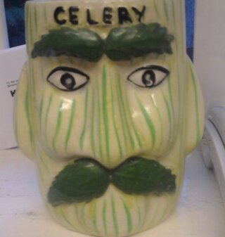 Murley_Wurley's profile picture. Love books, love vintage and  love handmade