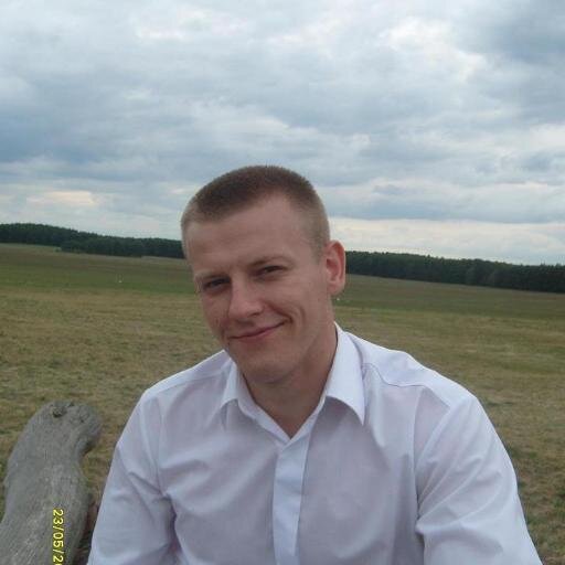 Witam. Zapoznaje się z możliowościami Twittera.