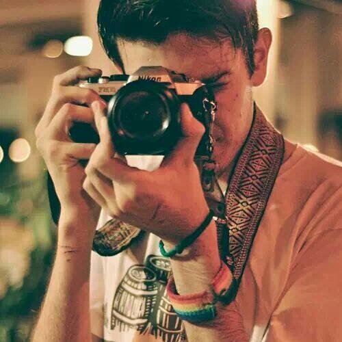 Me apasiona la fotografía del mar, libre pensador y creyente de la igualdad. Ama y se amado
