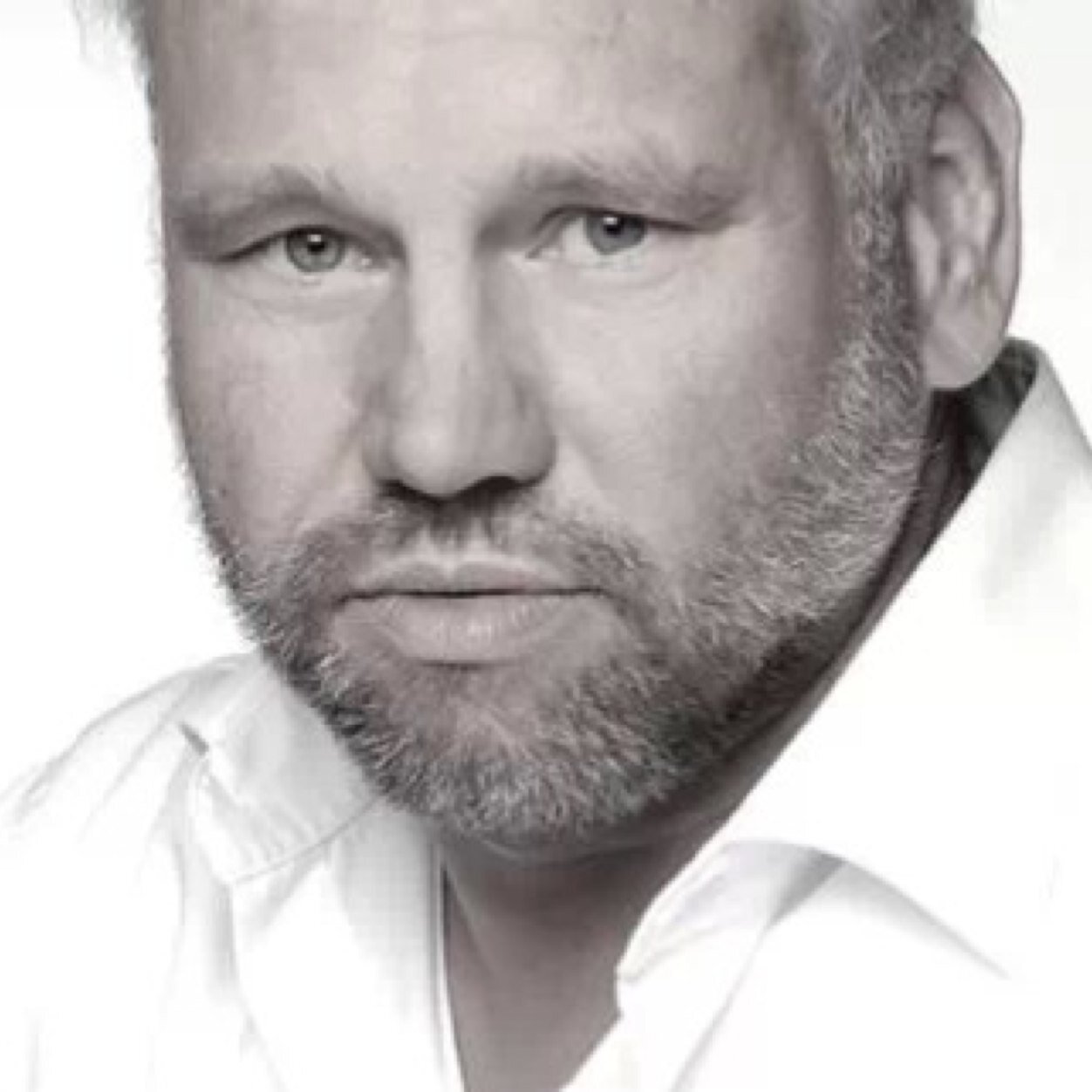 EricMostert's profile picture. Eigenaar: OOST Slaapcomfort Sinds 1935 - Hästens Store Amsterdam ZB - Auping Plaza Amsterdam