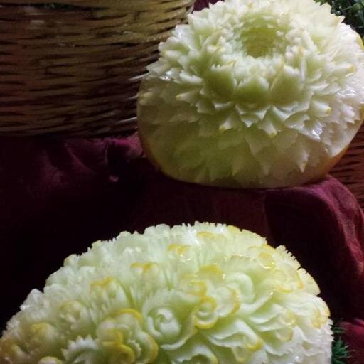 artfruit1's profile picture. maestro intagliatore....buffettistica