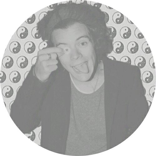 GO AND FOLLOW @DONCASTEROAR SHE WILL FOLLOW YOU BACK. SIGUE A @DONCASTEROAR ELLA TE SEGUIRÁ DE VUELTA