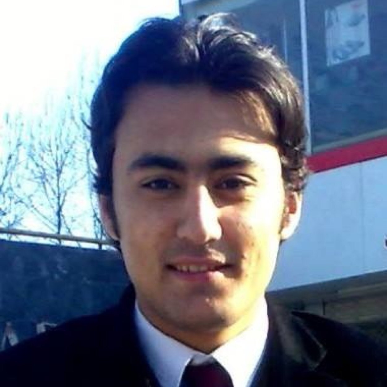 #Student of business. eyed on international affairs love to know about whole world......love to visit #historical places ........