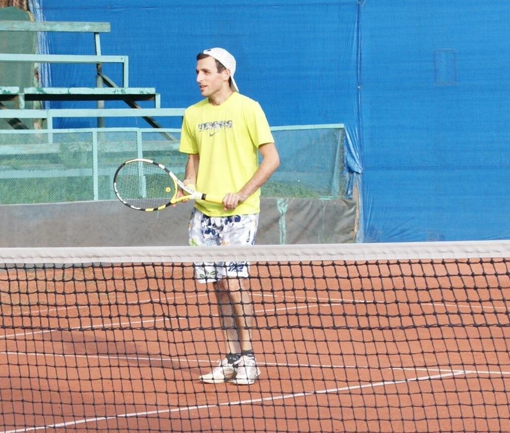 TENNIS