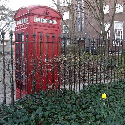 lindyroze's profile picture. Student of 18th and 19th century literature. Educator. Inveterate traveler. Closet poet. Unabashed anglophile.