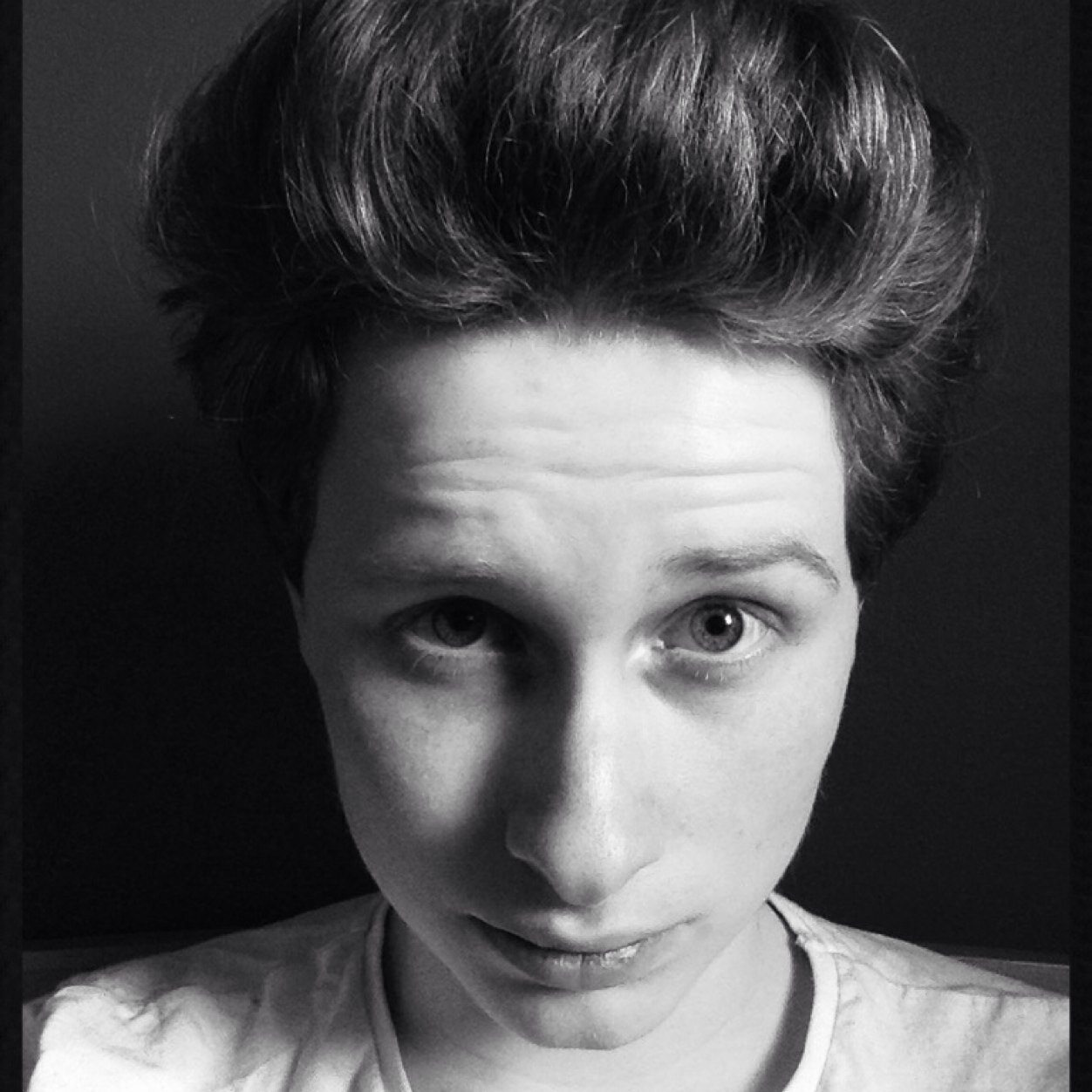 Hi follow me and I will back