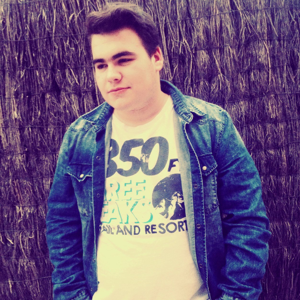 adri_cruz97's profile picture. 