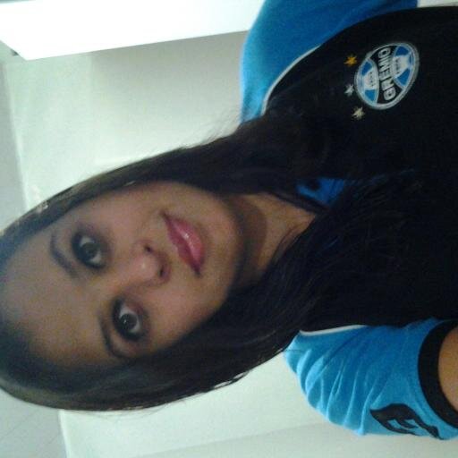 sou funkeira com muito orgulho e o que mais me irrita é que falem mal de funk como diz aquela frase 'não gosta não critica oook '-'