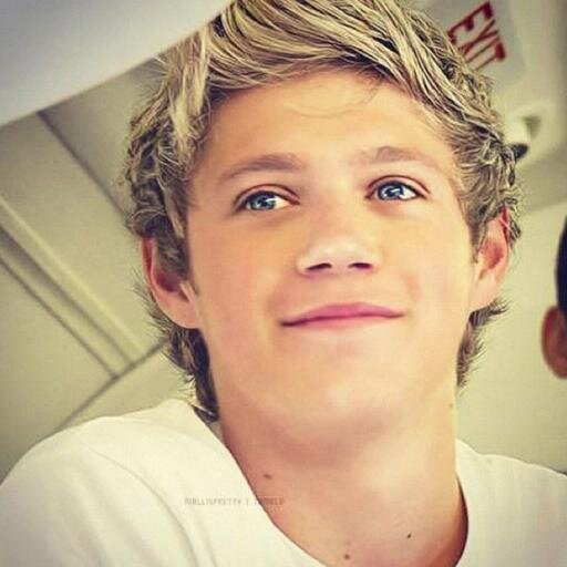♥Hola¡¡ soy carola saraí♥Soy una directioner de corazon.♥ONE DIRECTION cambio mi vida los adoro ellos son todo para mi ♥estoy orgullosa por ellos 1D♥