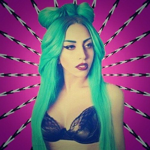A®tpop is the best and you know ir  So follow me fucking bitch  ❤❤
